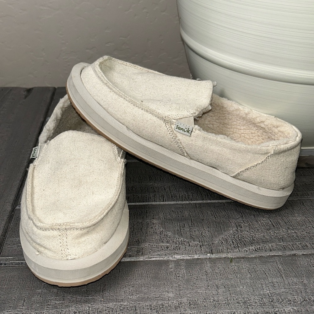SANUK Sherpa loafers